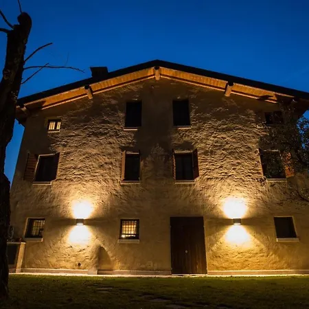 Casale La Meridiana 住宿加早餐酒店